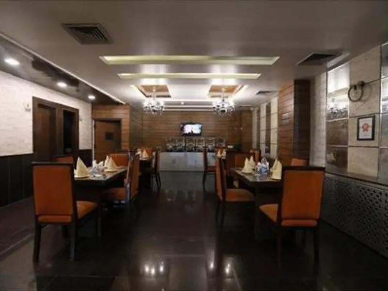 Hotel Palmdale Zirakpur Chandigarh Panchkula
